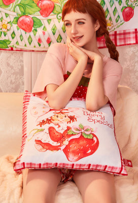 [Officially Licensed] Strawberry Shortcake x Micotaku Strawberry Cupcake Loungewear Short And Top Set - Women XL